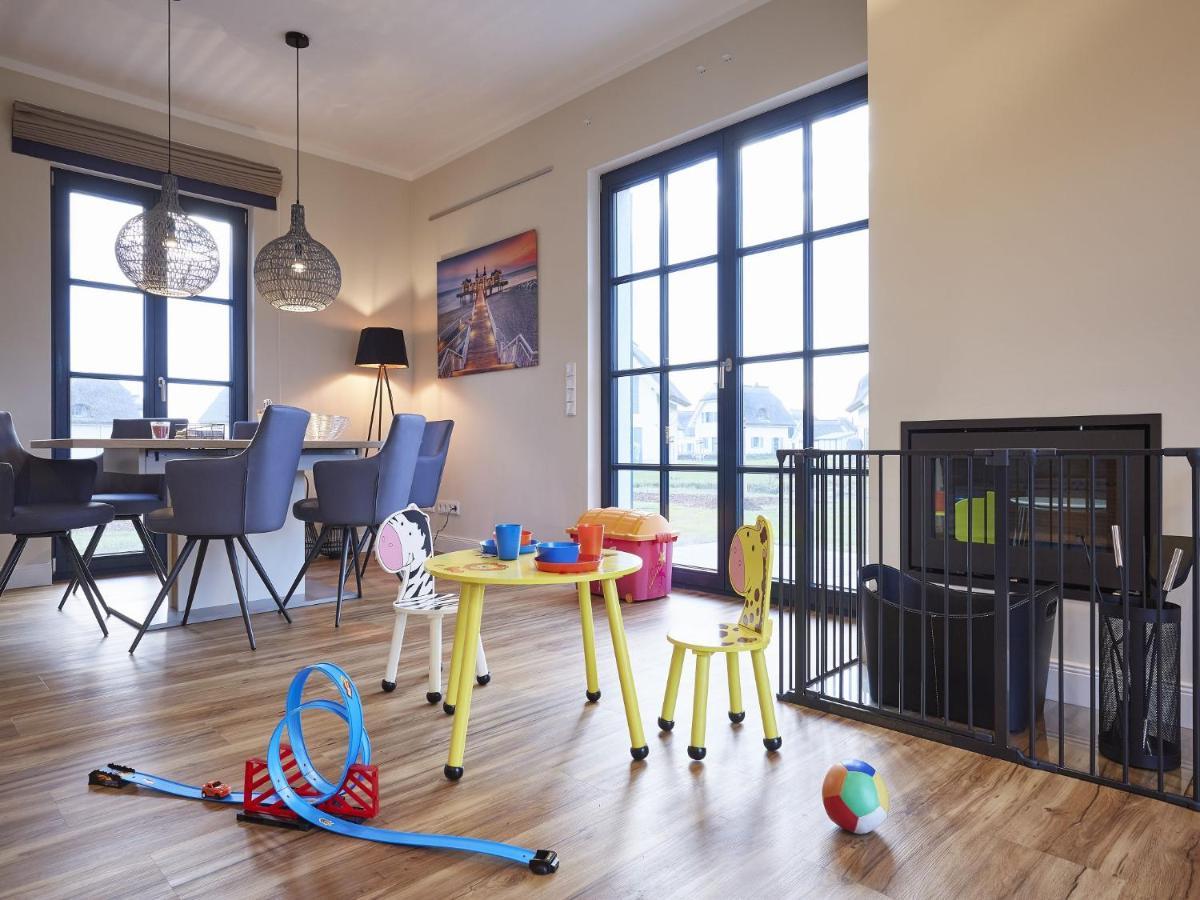 Reetland Am Meer - Premium Reetdachvilla Mit 3 Schlafzimmern, Sauna, Kamin Und Massagesessel F05 Dranske Zewnętrze zdjęcie