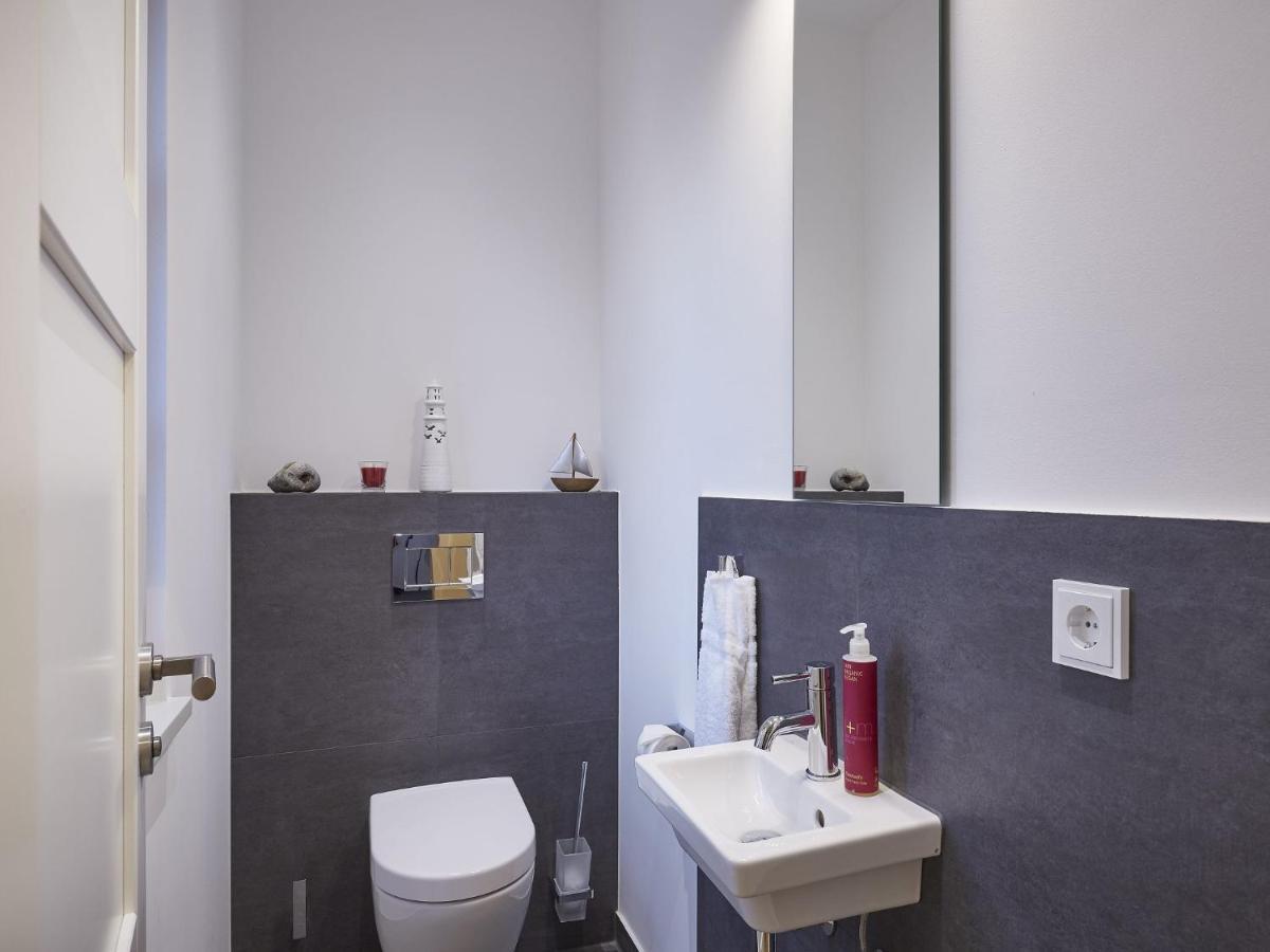 Reetland Am Meer - Premium Reetdachvilla Mit 3 Schlafzimmern, Sauna, Kamin Und Massagesessel F05 Dranske Zewnętrze zdjęcie