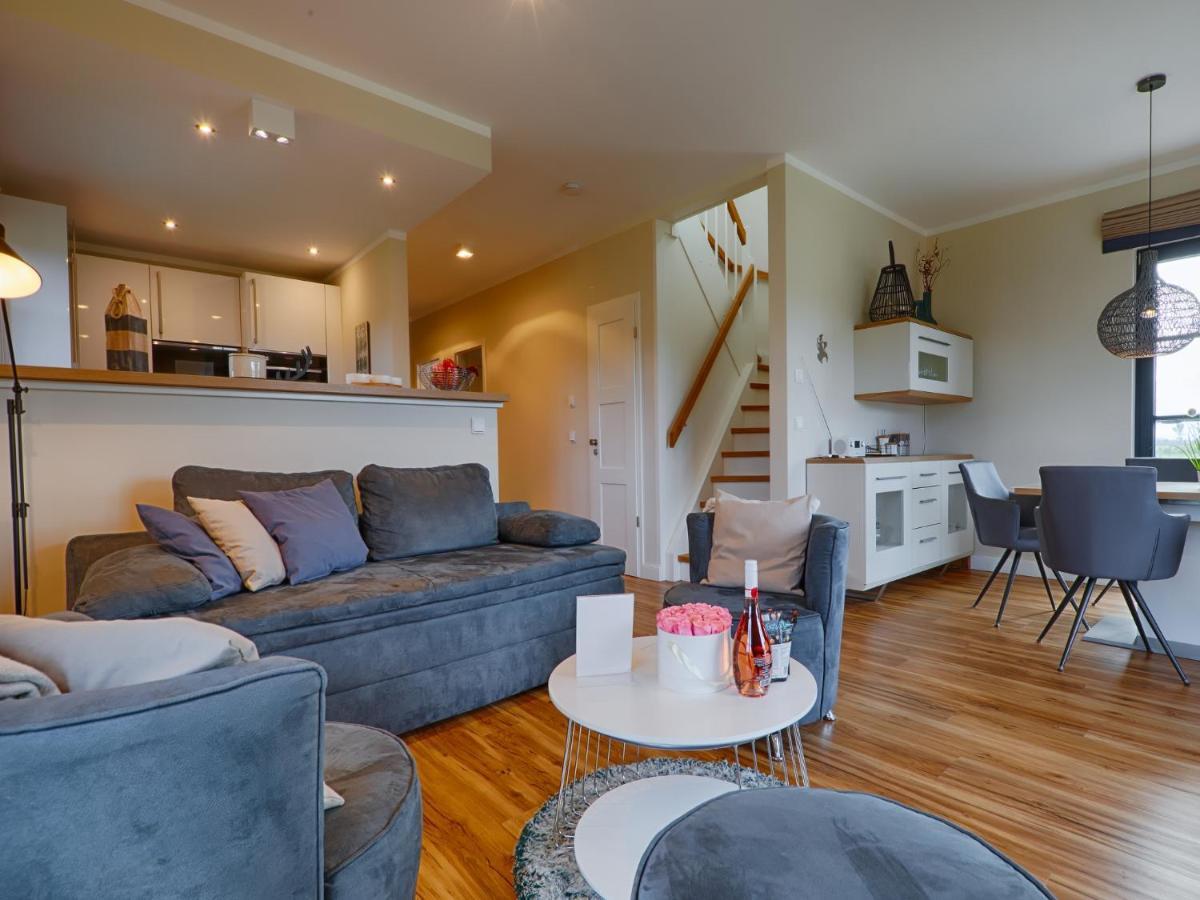 Reetland Am Meer - Premium Reetdachvilla Mit 3 Schlafzimmern, Sauna, Kamin Und Massagesessel F05 Dranske Zewnętrze zdjęcie